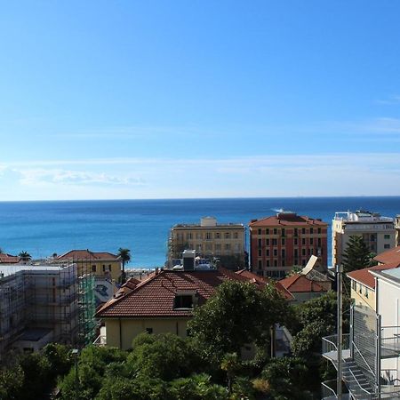 Hotel Palace Varraze Exterior foto